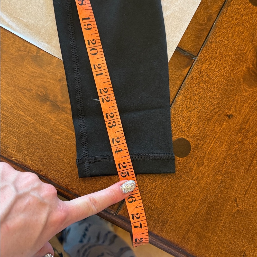 Paragon size M black leggings - Picture 3 of 4